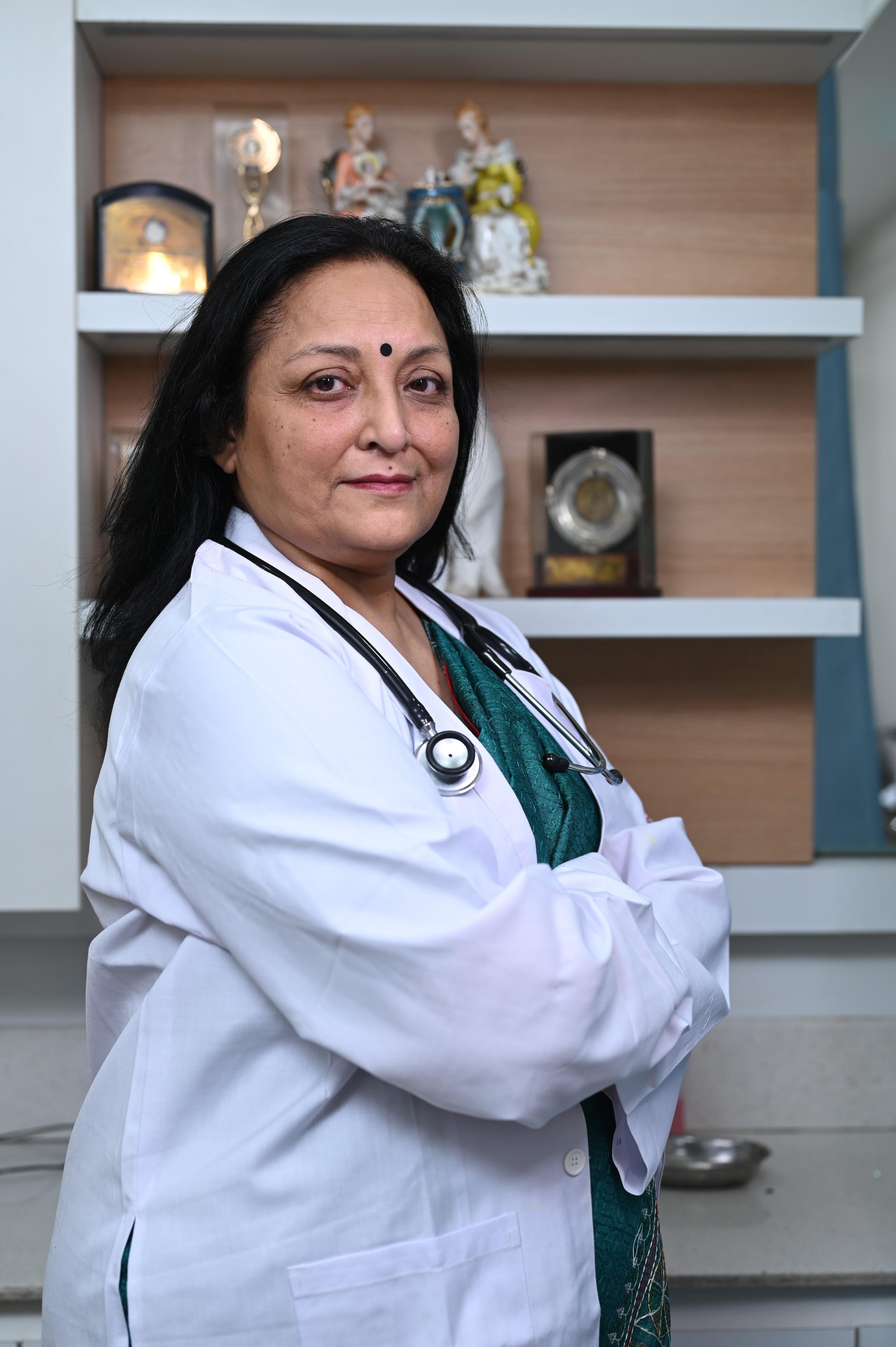 Image of menopausal problems treatment by Best Gynaecologist in Kolkata